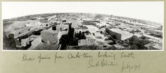 Khan Yunis vanaf de kasteeltoren, Zuid-Palestina, juli 1917